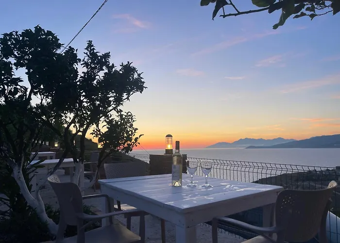 Emiljano Seaview