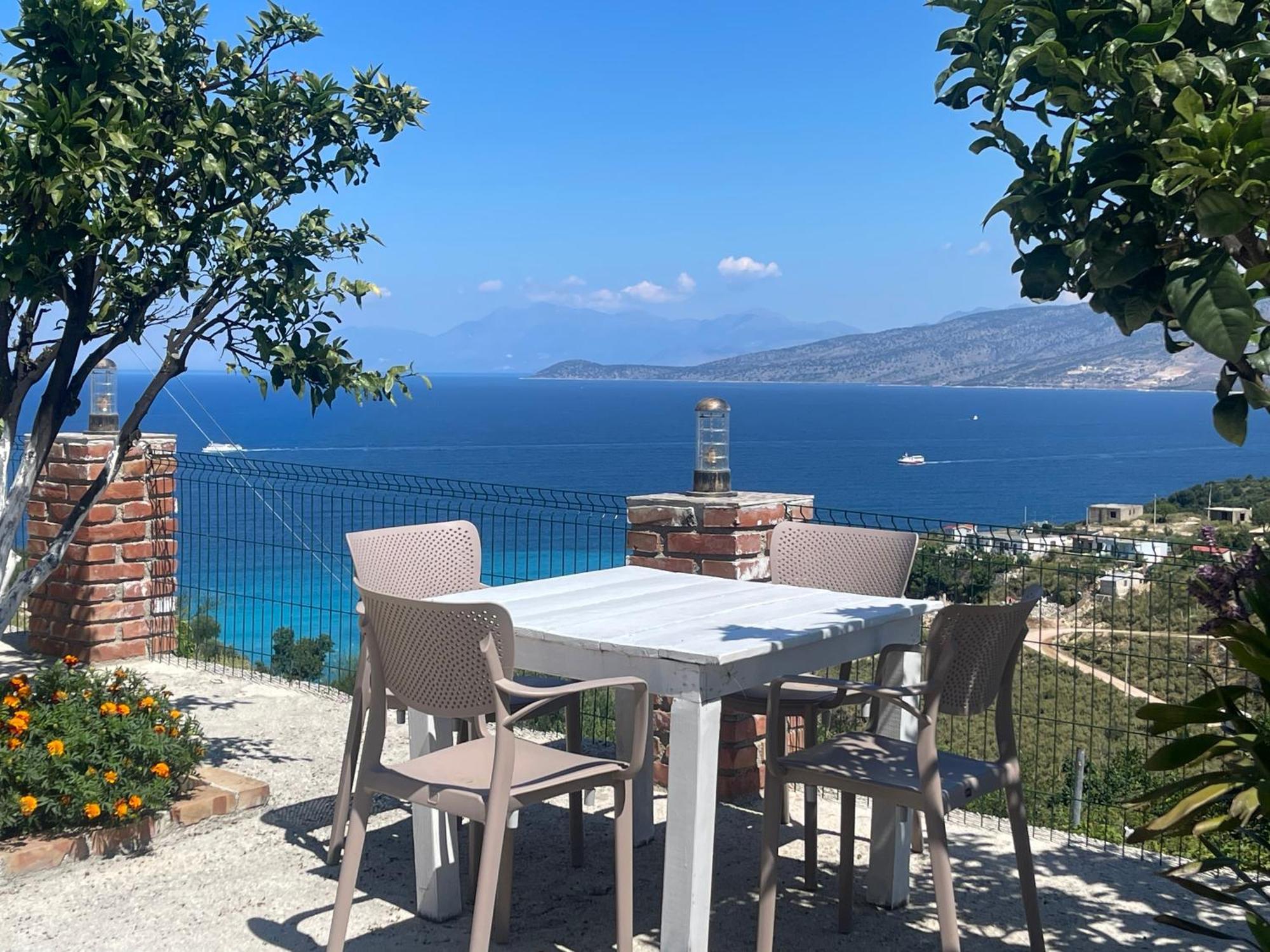 Emiljano Seaview Apartment