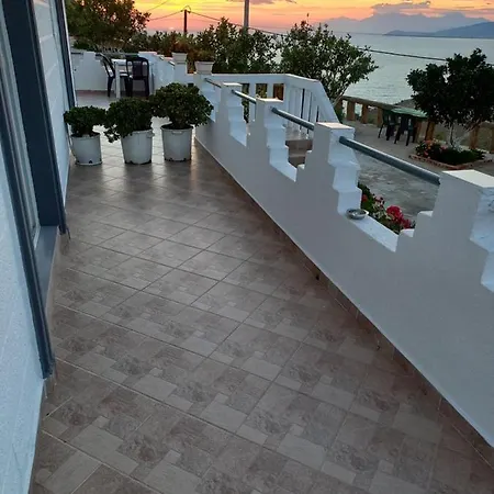 Emiljano Seaview Apartment Ksamil Exterior photo