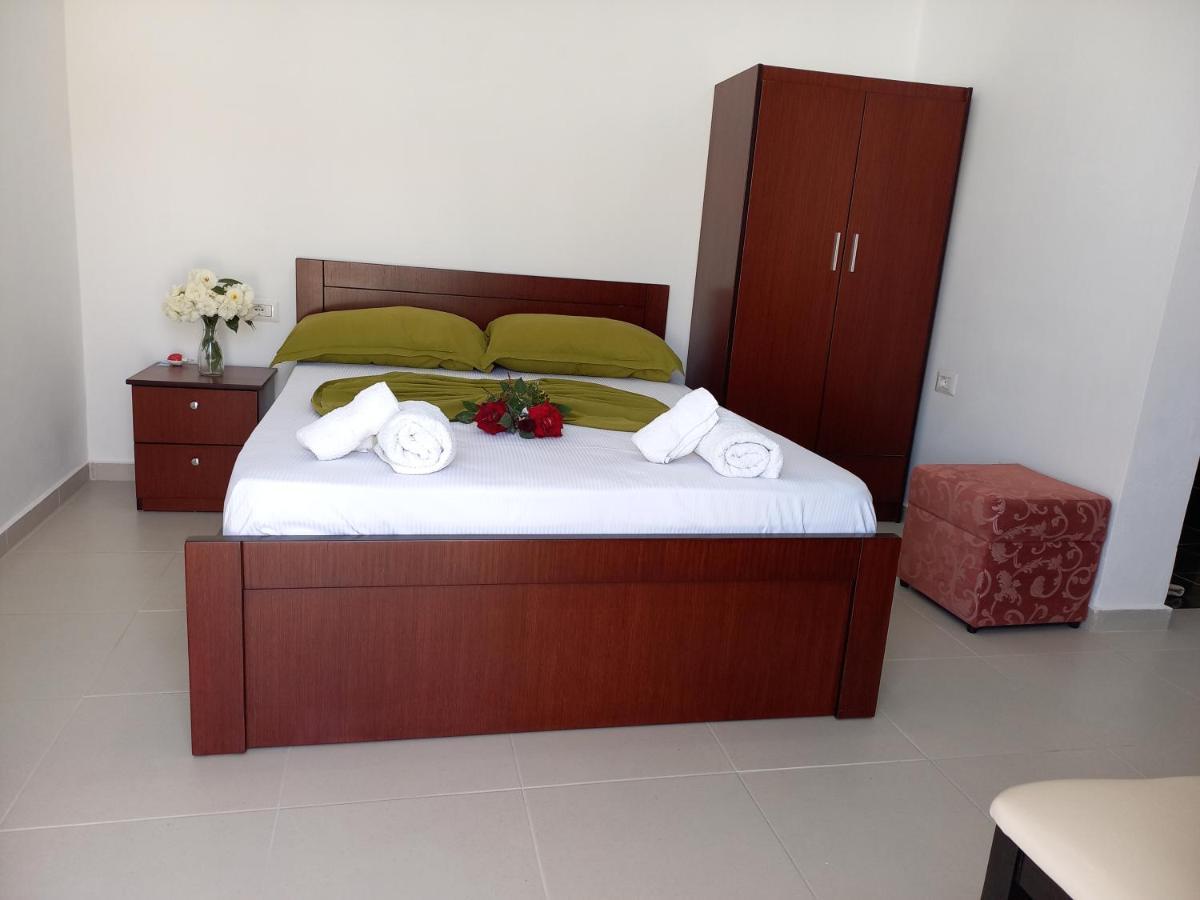 Emiljano Seaview Апартаменти Ксаміл