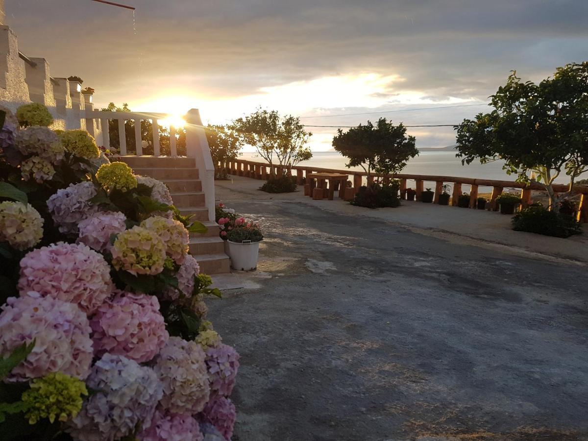 Emiljano Seaview Apartman Ksamil